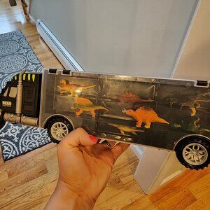 Truck with dinos